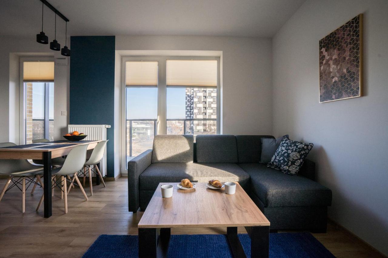 Bizapartments - Modern Flats With Parking Варшава Экстерьер фото