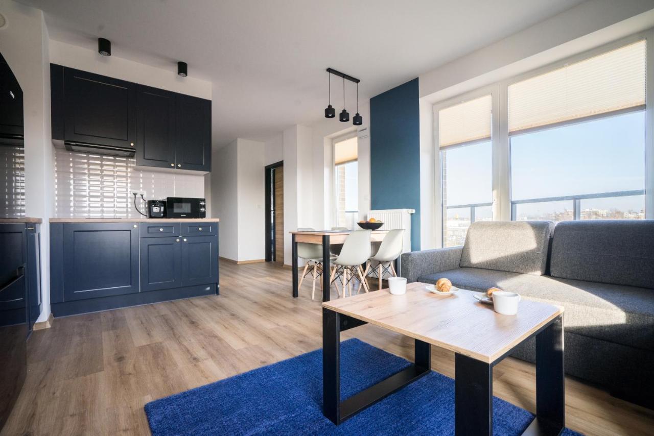 Bizapartments - Modern Flats With Parking Варшава Экстерьер фото