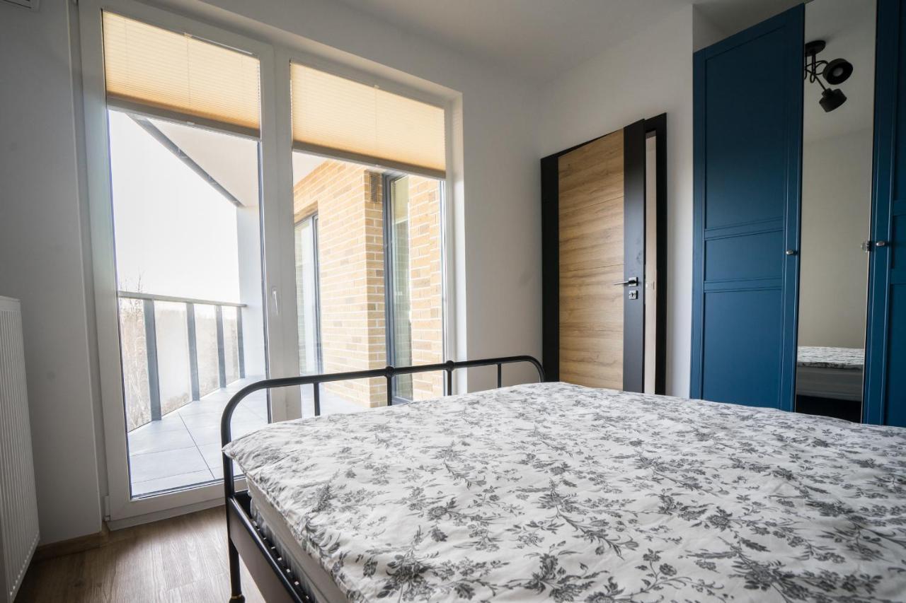 Bizapartments - Modern Flats With Parking Варшава Экстерьер фото