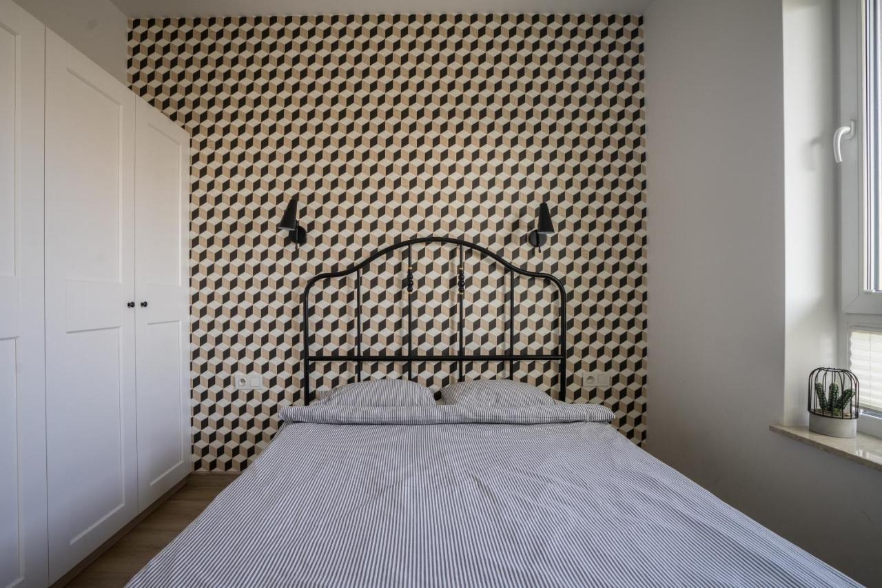 Bizapartments - Modern Flats With Parking Варшава Экстерьер фото
