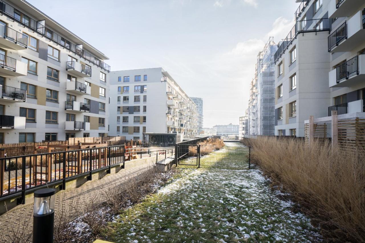 Bizapartments - Modern Flats With Parking Варшава Экстерьер фото