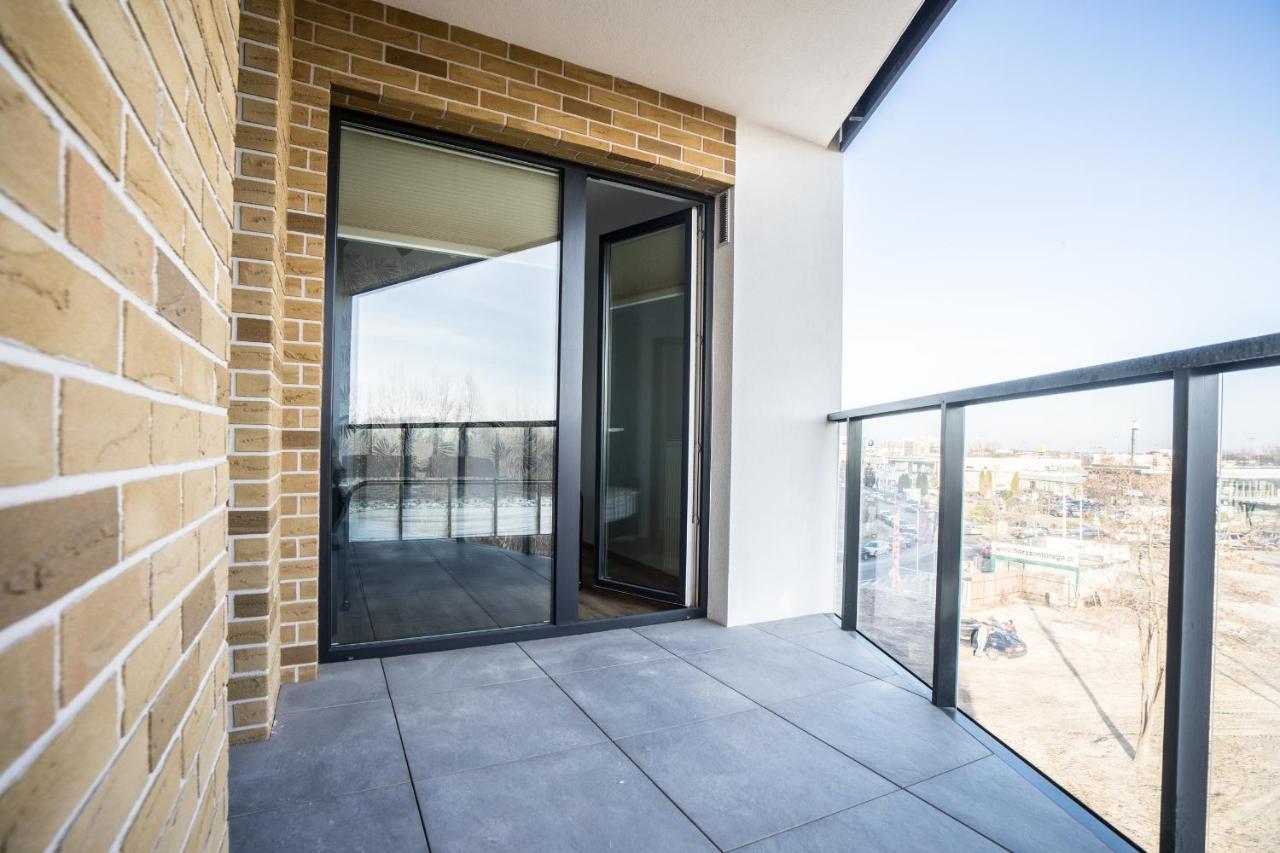 Bizapartments - Modern Flats With Parking Варшава Экстерьер фото